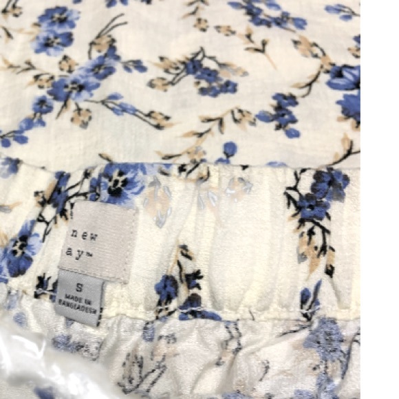 A new Day Floral Cream and Blue Women's Pants Wide Leg size S - Picture 4 of 6